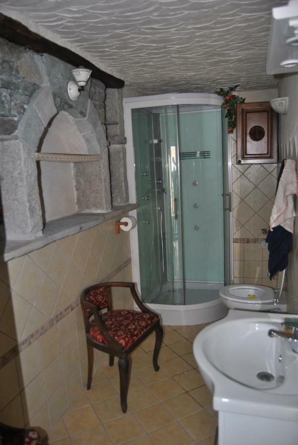 Verrayes Taverna Semon מראה חיצוני תמונה