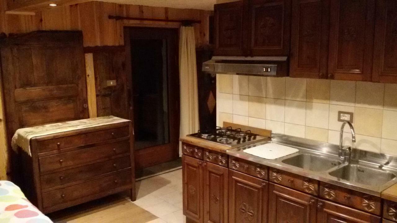 Verrayes Taverna Semon מראה חיצוני תמונה