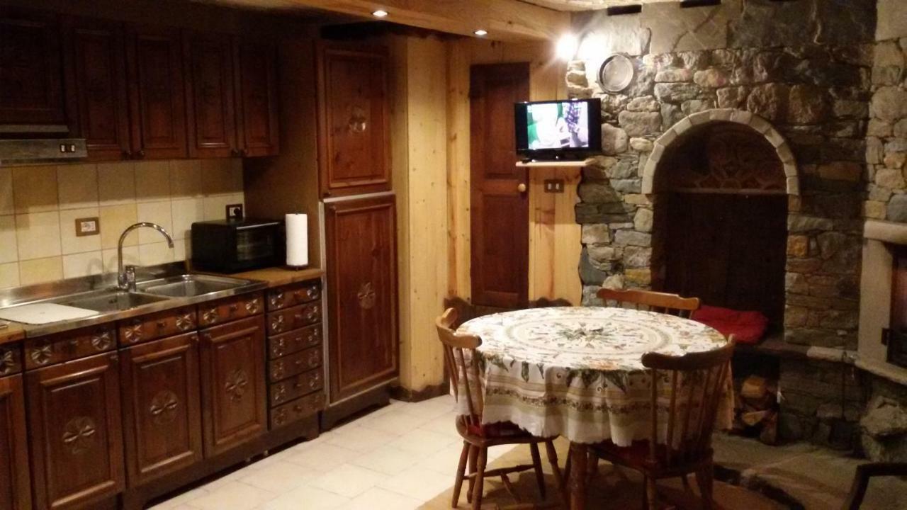 Verrayes Taverna Semon מראה חיצוני תמונה